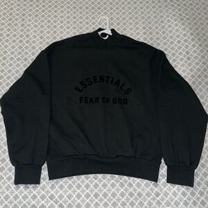 ESSENTIALS FEAR OF GOD SWEATSHIRT